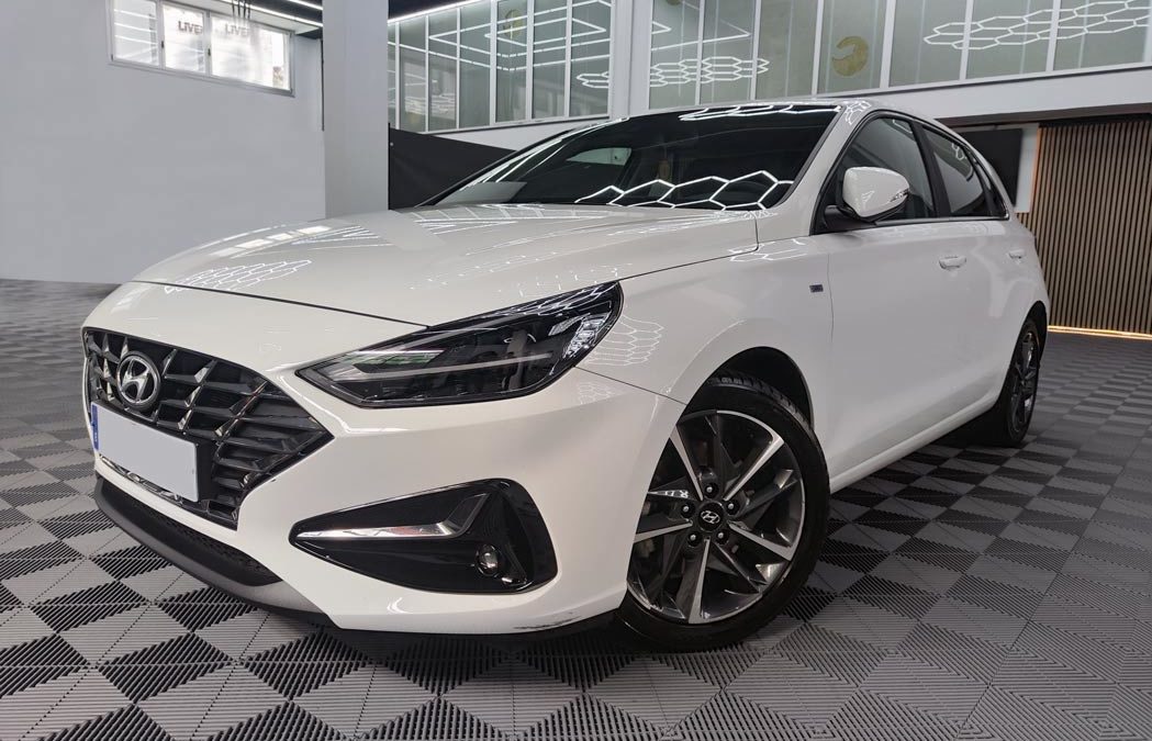 HYUNDAI i30 1.0 TGDI 48V Tecno