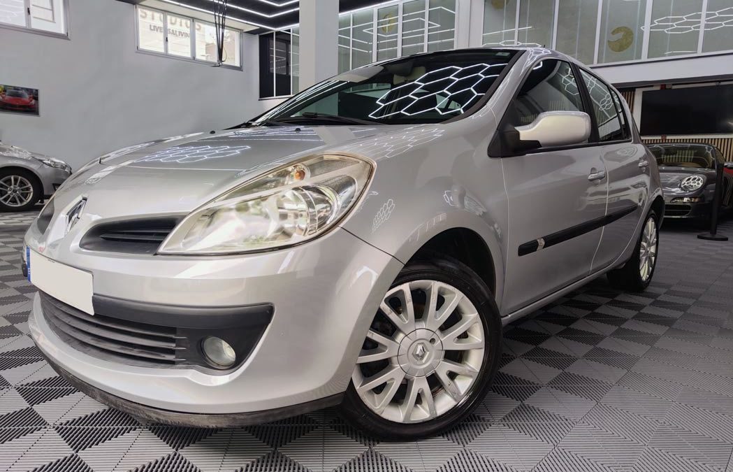 RENAULT Clio Dynamique 1.5DCI