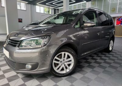VW Touran 1.6 TDI 105cv Advance