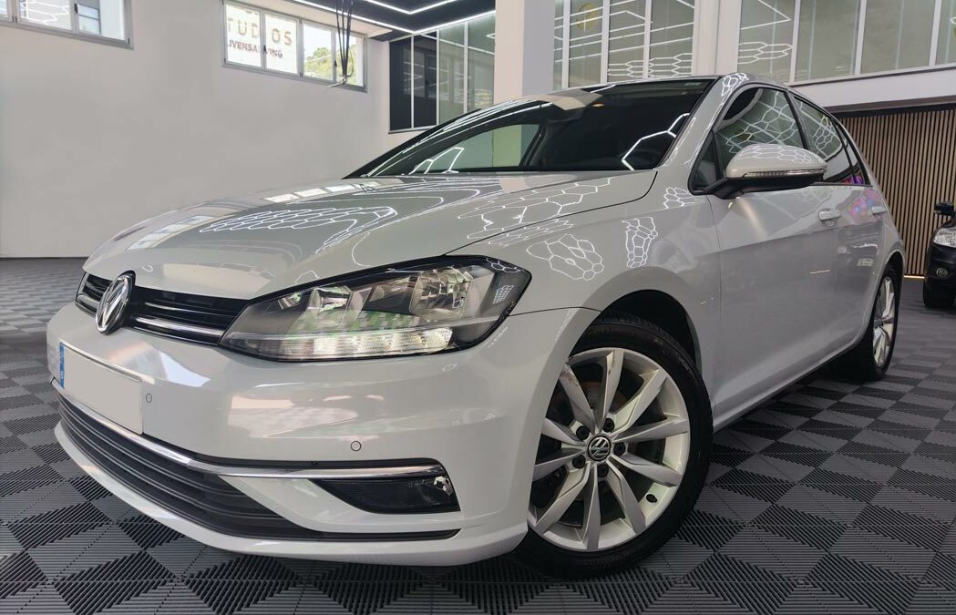 VOLKSWAGEN Golf Advance 2.0 TDI 150CV 5p.