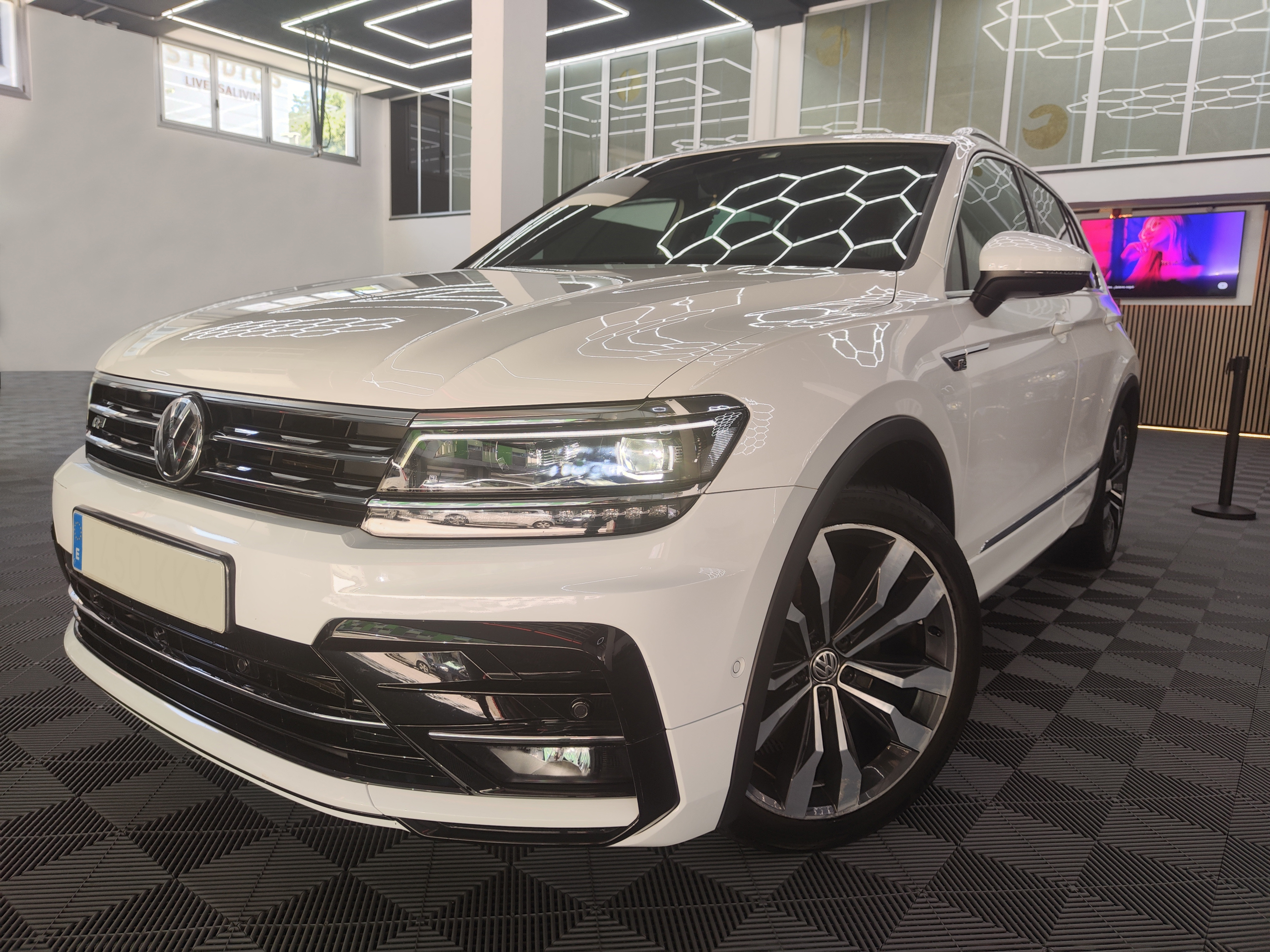 tiguan-max