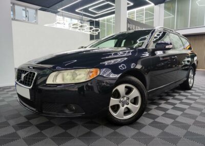 VOLVO V70 2.4D Momentum